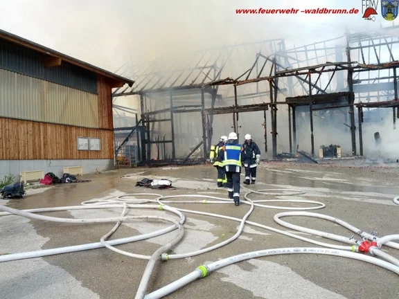 Brand landwirtschaftliches Anwesen, Eisingen, 08.05.2015